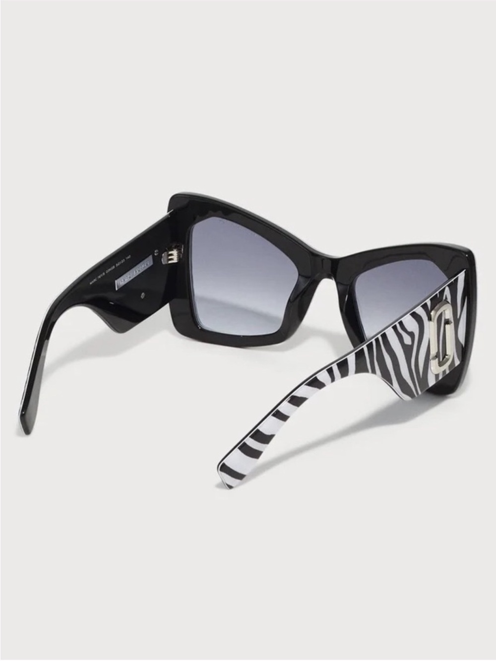Pre-order Marc Jacobs Sunglasses, New 185 - Picture 8 of 16